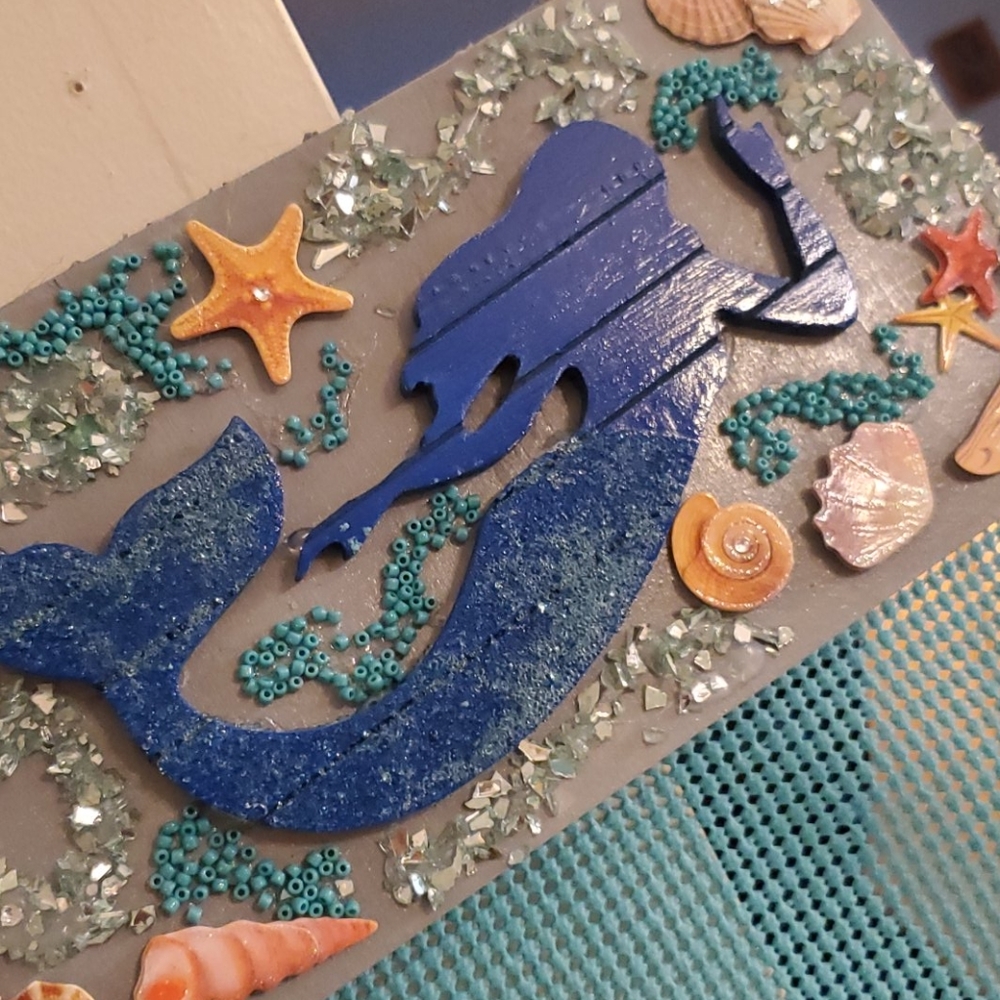 Earring Holder - Picture 3 of 3